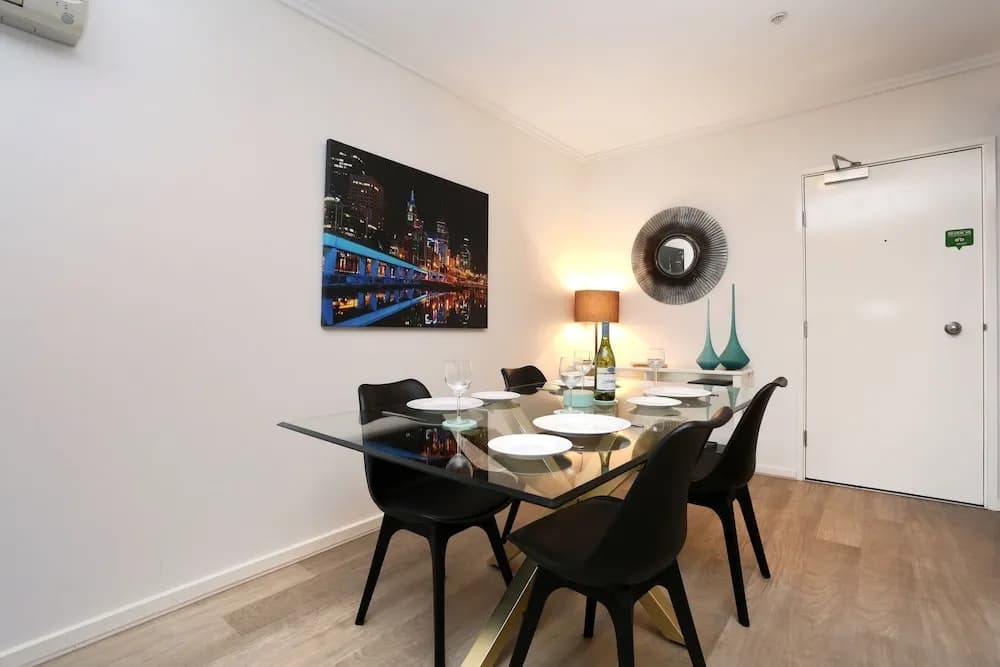 Bayviews Apartment - photo 4