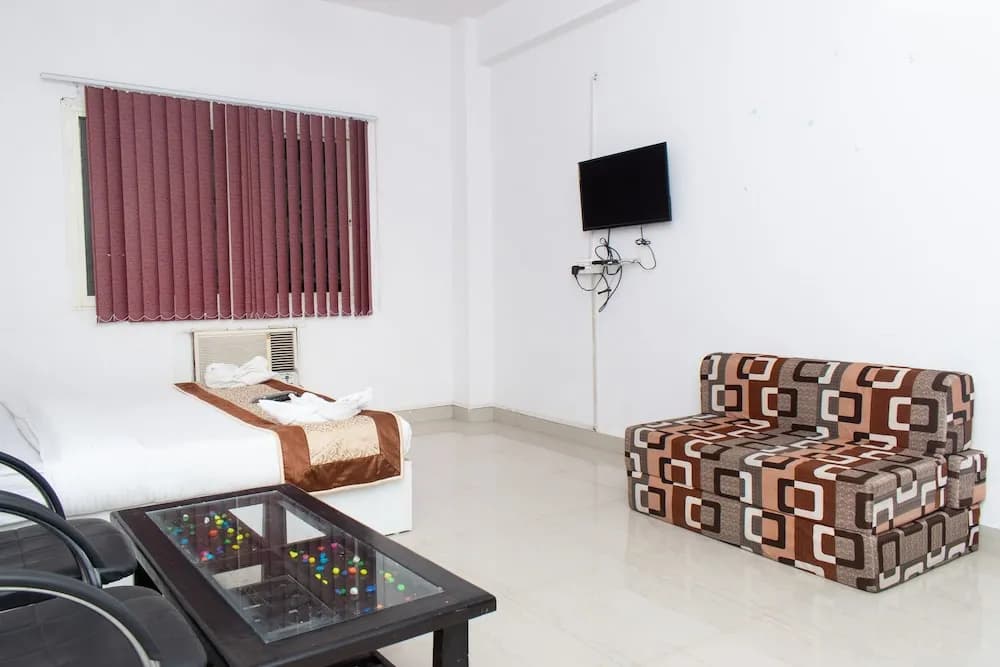 The Radiance Suites & Apartments - photo 8