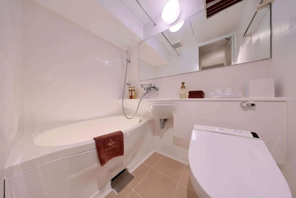 Nipponbashi Crystal Hotel - photo 8