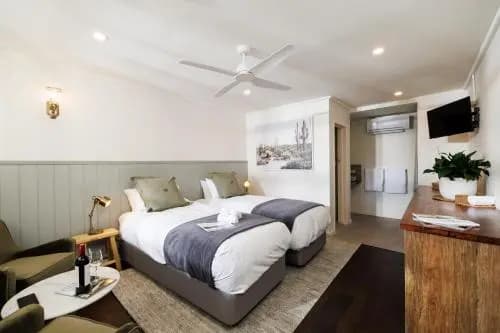 Richmond Inn - photo 22