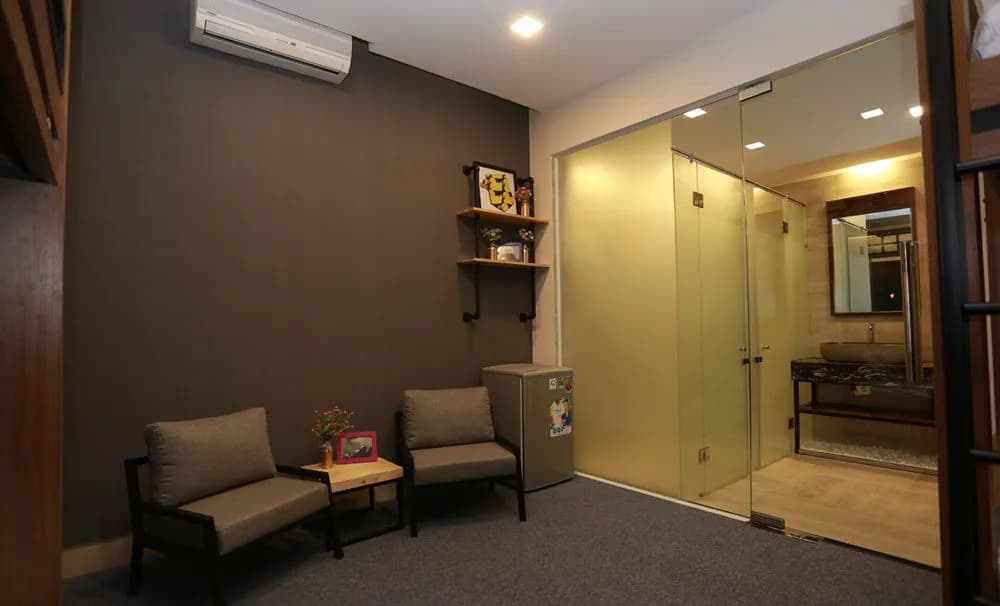 Barneys Danang Backpackers House - photo 14