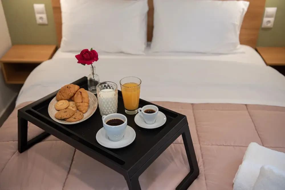 Beautiful City Suites - photo 10