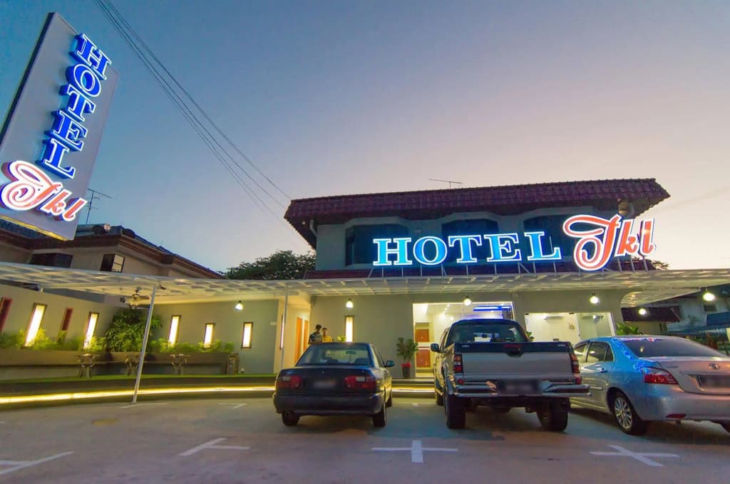 TKL Hotel - main photo