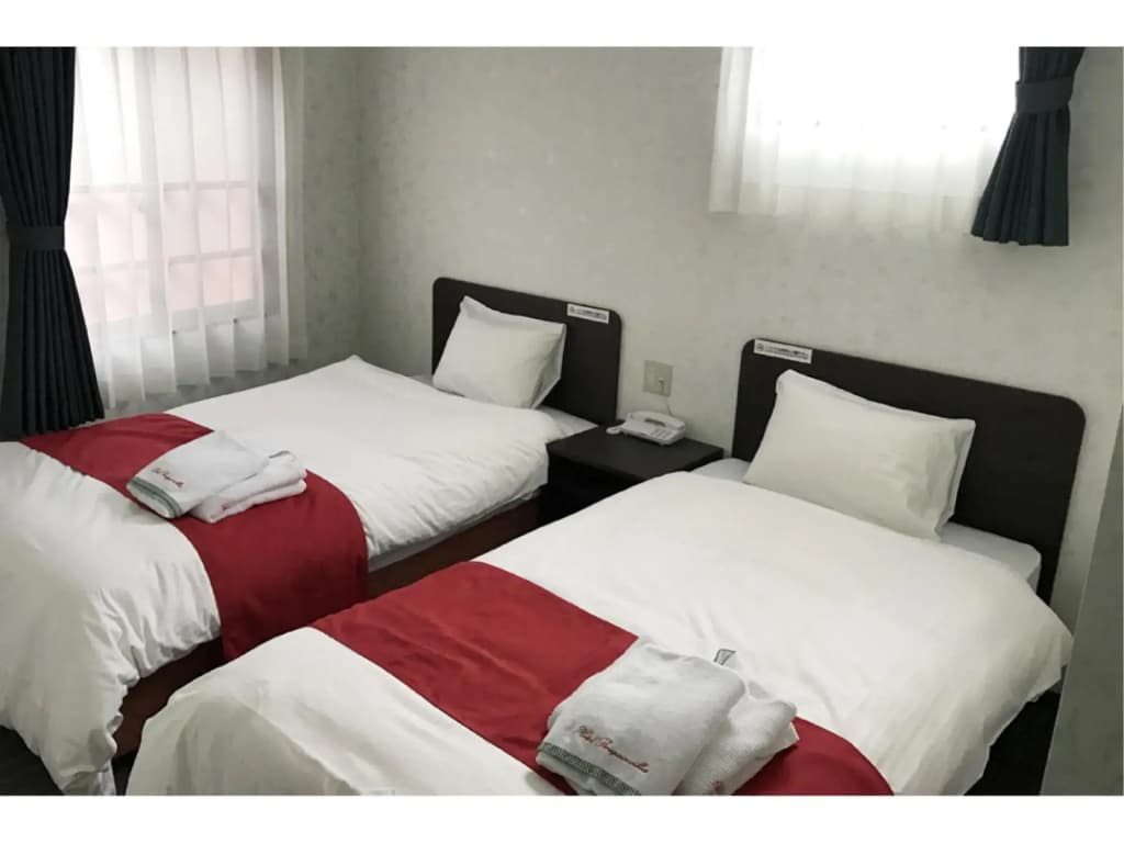 Bougainvillea Hino Hotel - photo 2