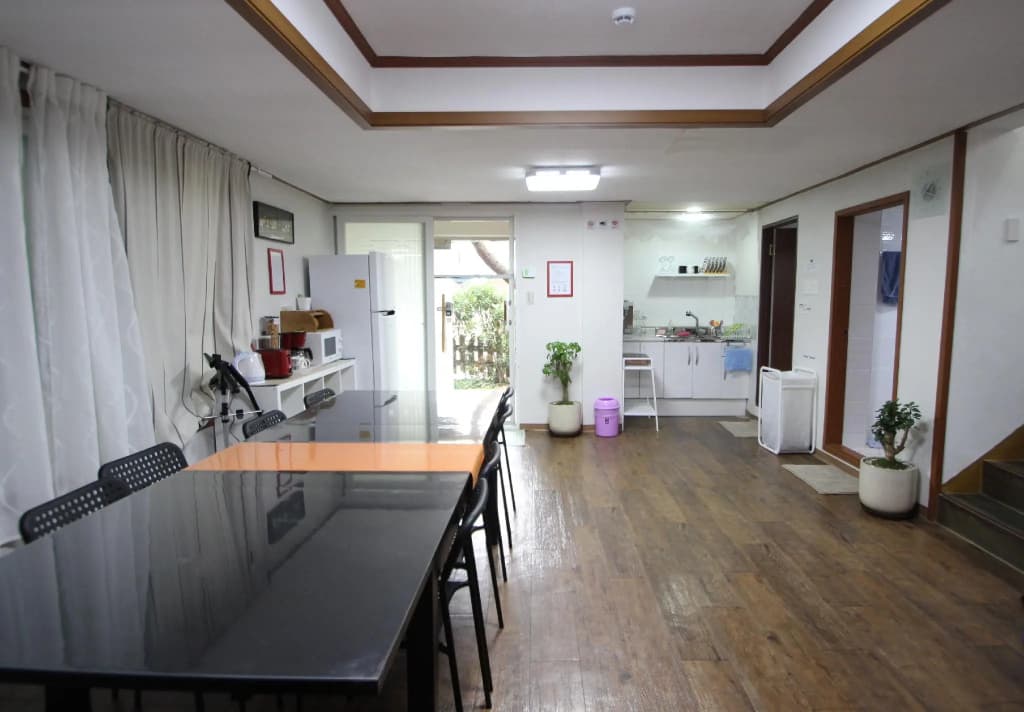 Jeong House - photo 17