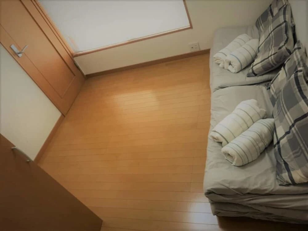 Yellow House - photo 5
