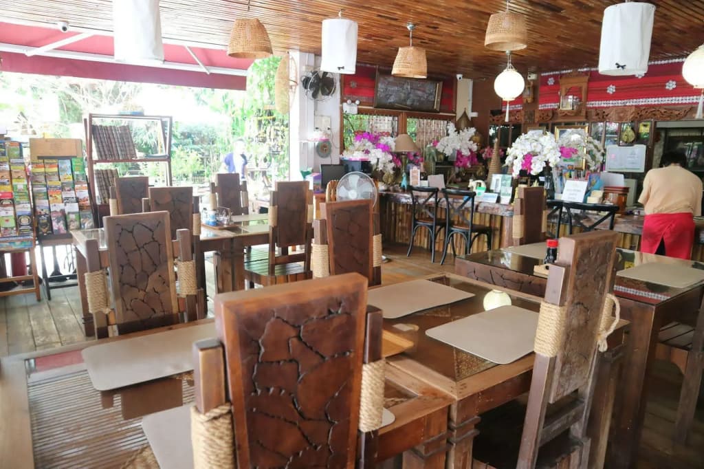 Loghome Boutique - photo 19