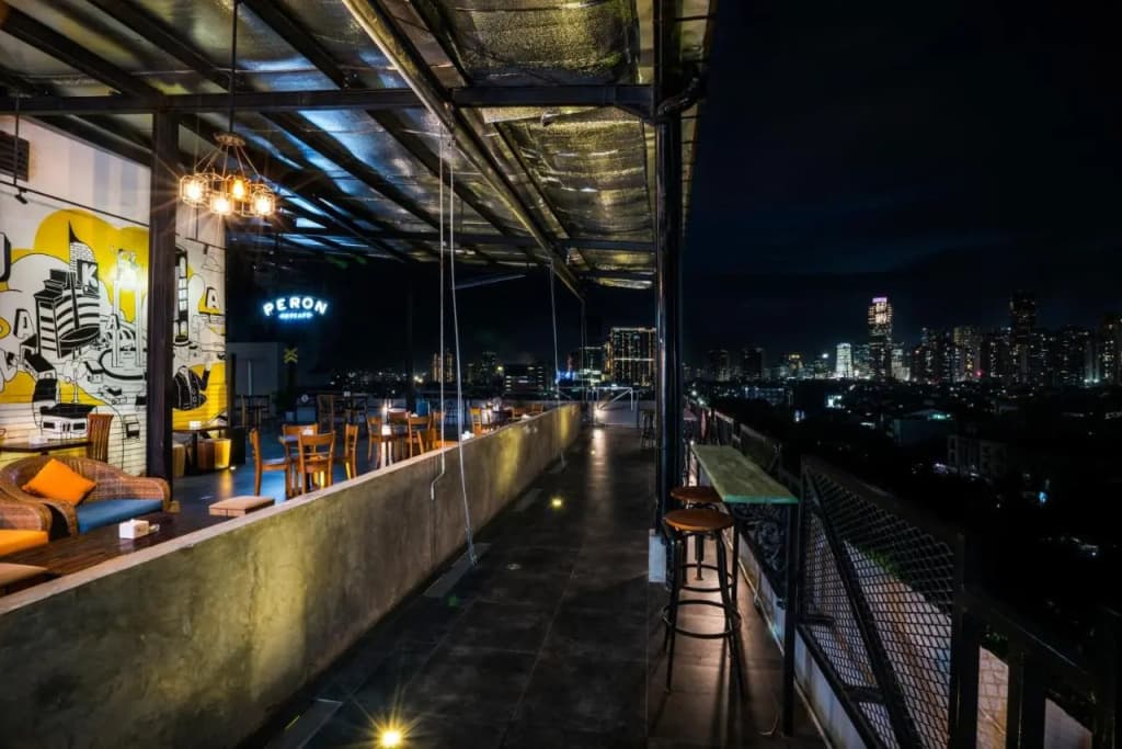 YELLO Hotel Manggarai Jakarta - photo 26