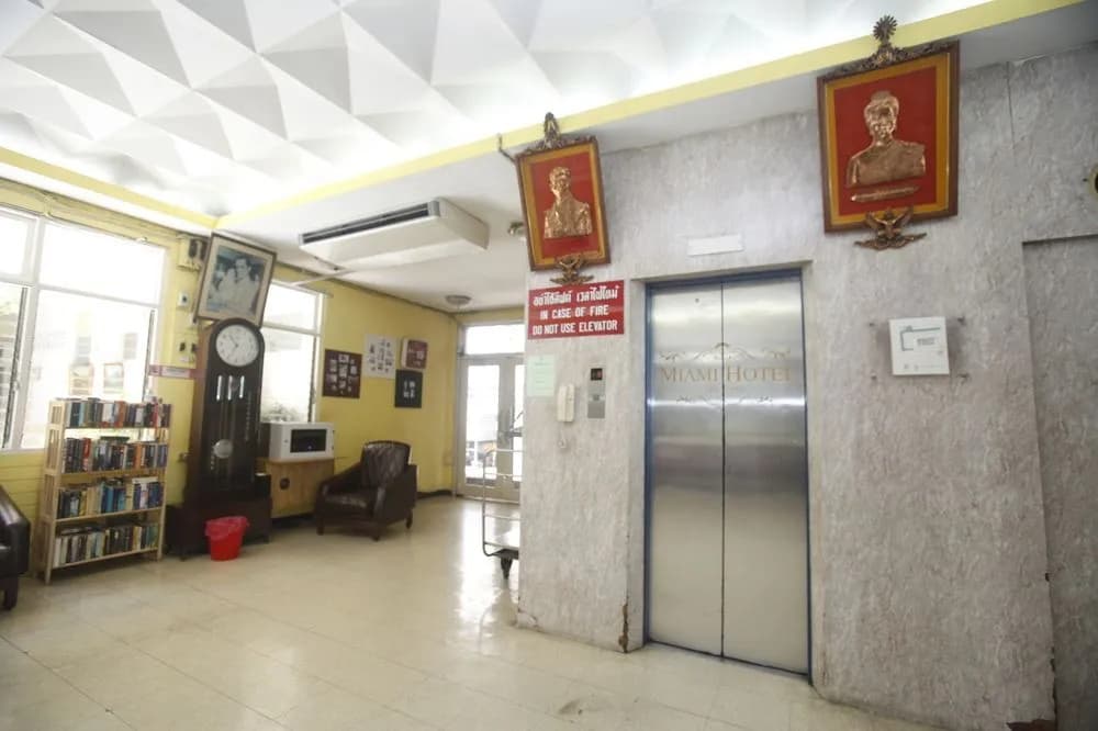 Miami Hostel Sukhumvit - photo 2