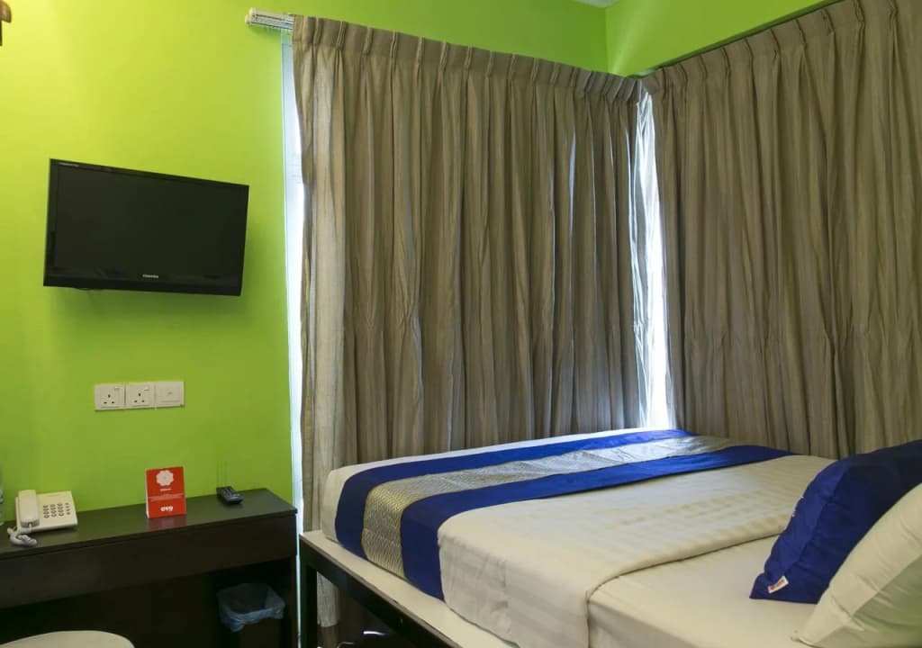 SS City Hotel - photo 6