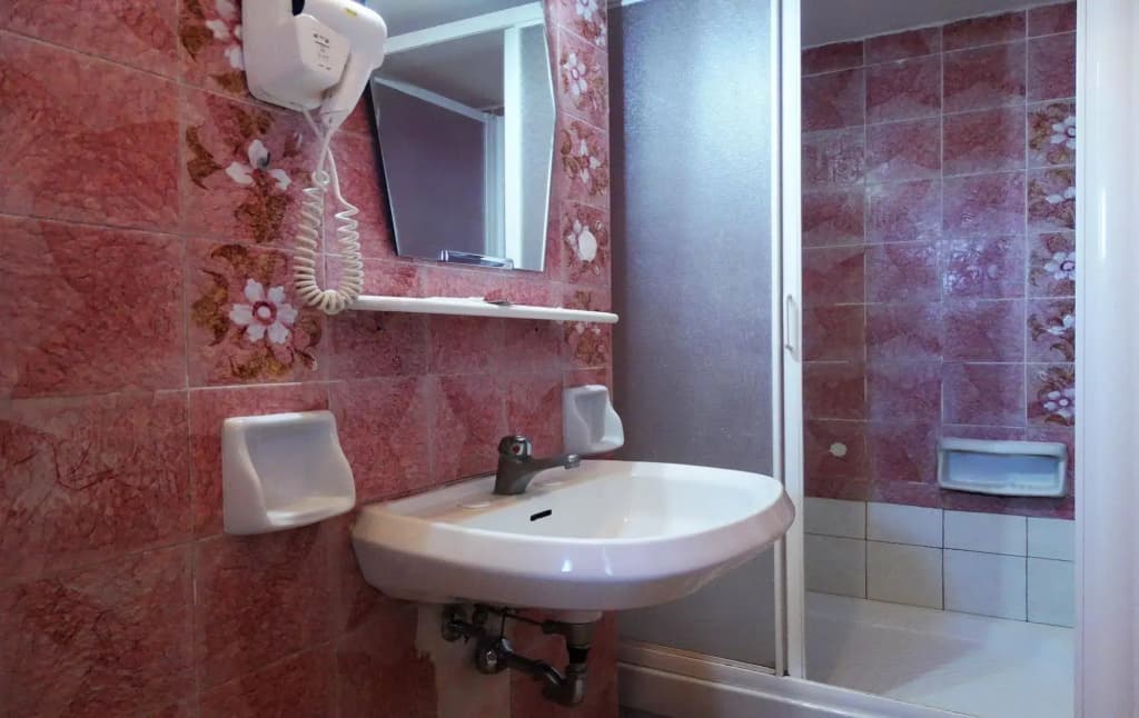 Hotel Artromano - photo 5