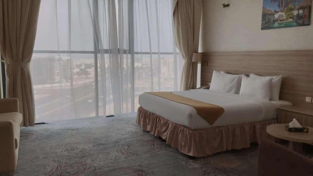 Grand Tourist Hotel - photo 2