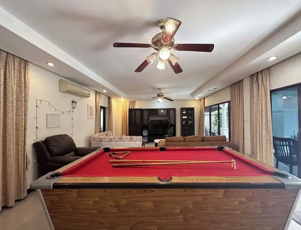 Blooming Hill Boutique Suites - photo 19