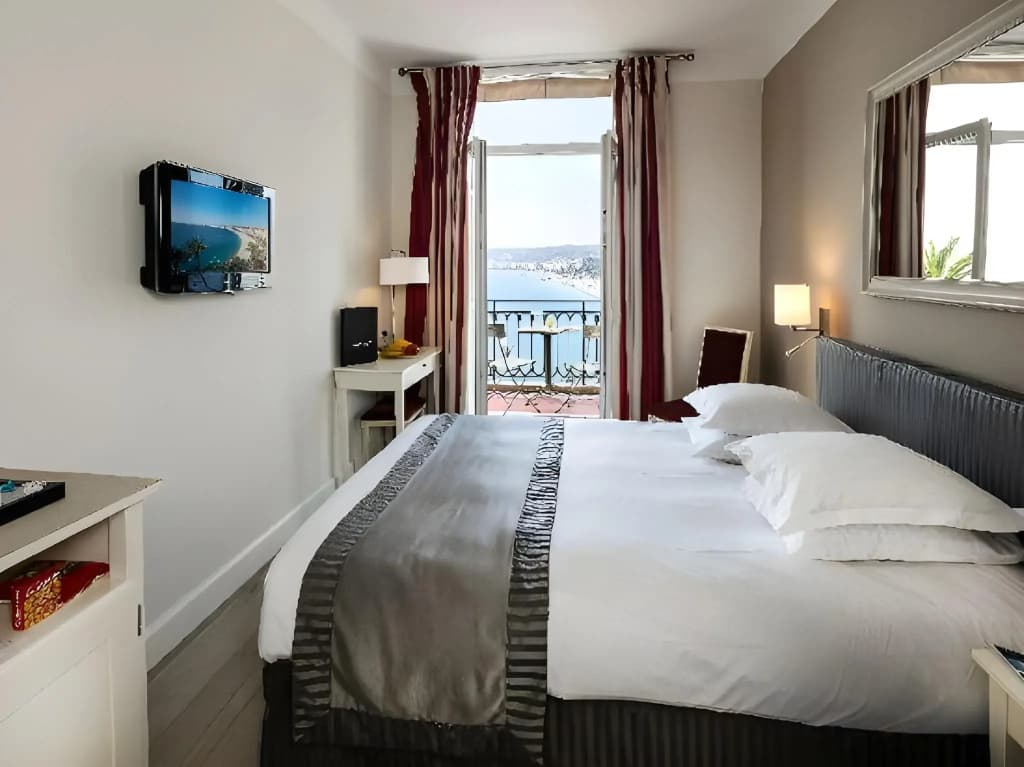 Hôtel Suisse - photo 33