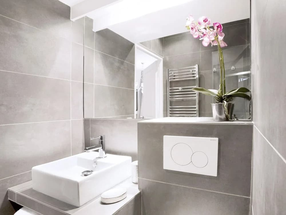 Luxury 3BR Gr-Boulevards I by Livinparis - photo 6