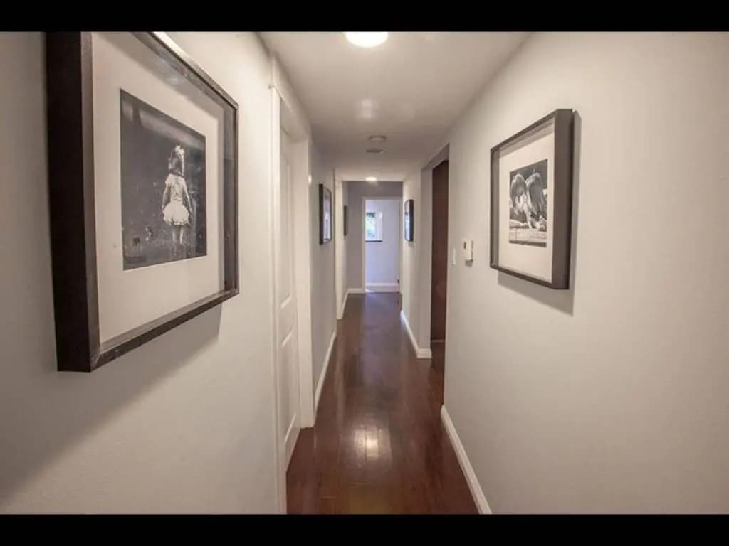Charming Duplex Home - photo 11