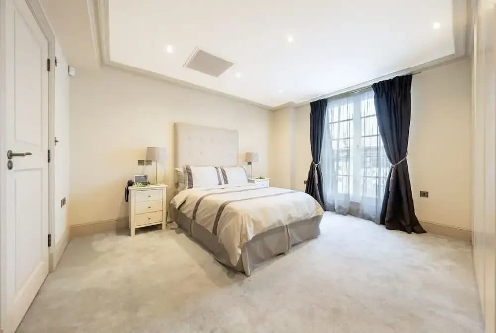 Mayfair Mansions - photo 7