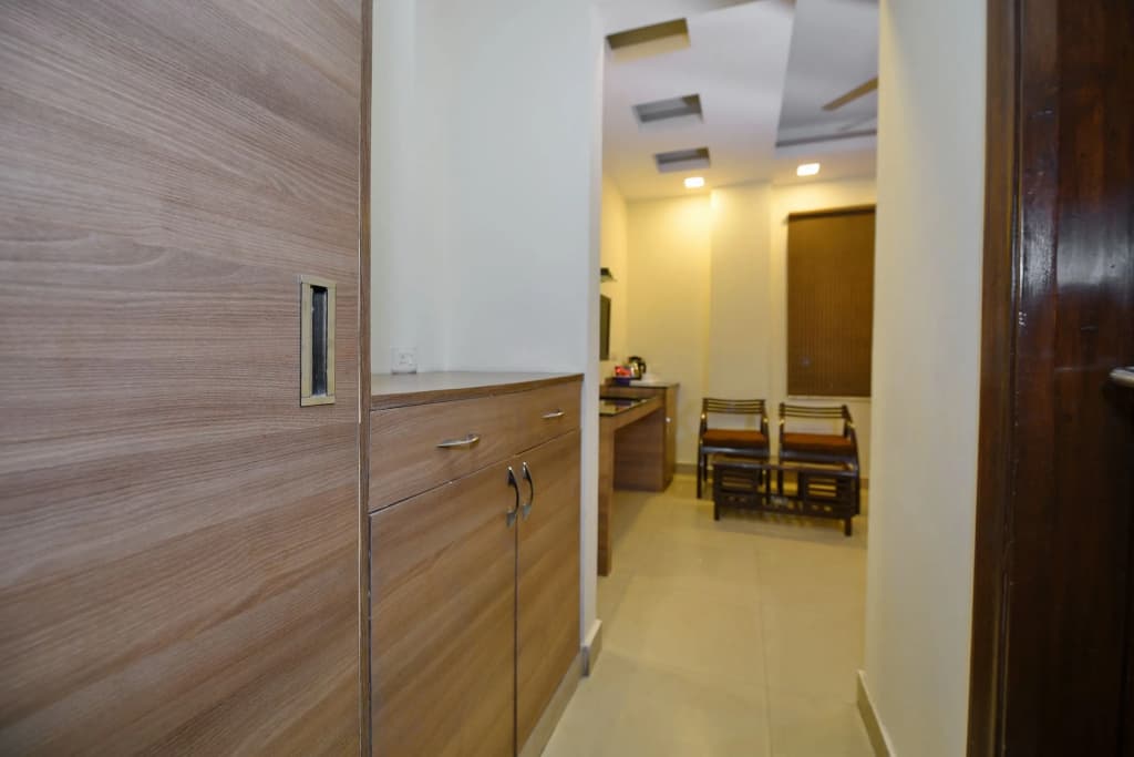 Hotel Silver Stone - photo 4