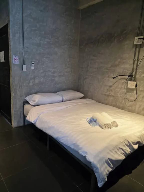 The LOCAL Ari - Hostel - photo 25