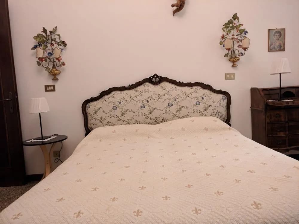 Aunt's Home - photo 2