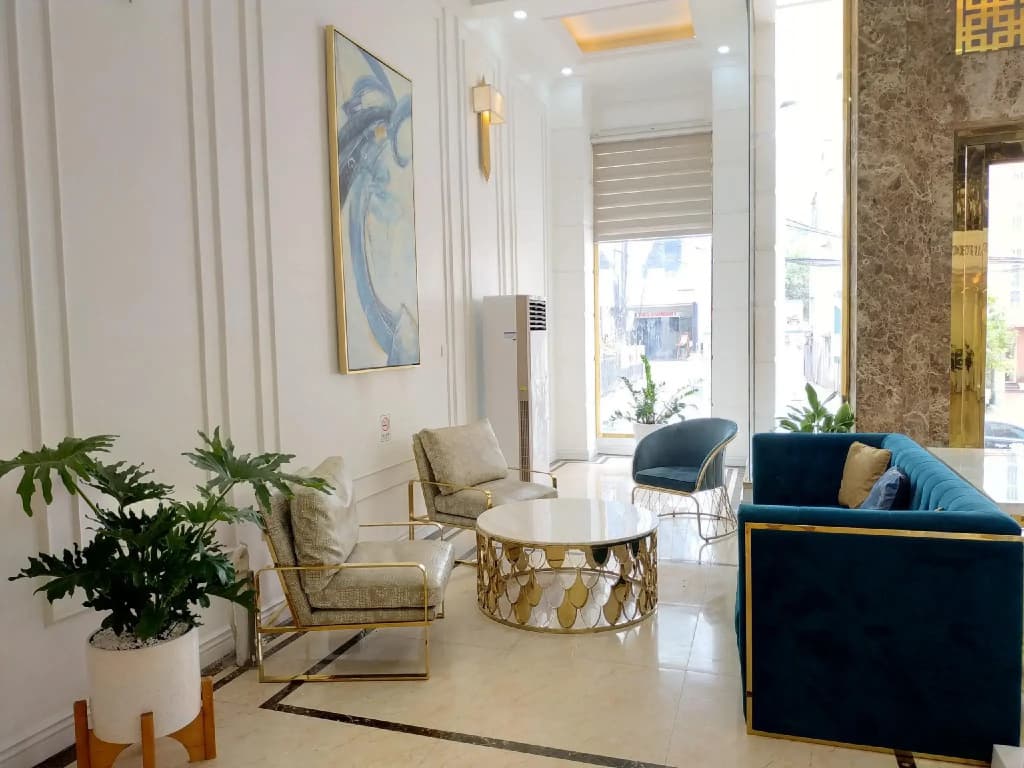 Ngoc Lan Halong Hotel - photo 9