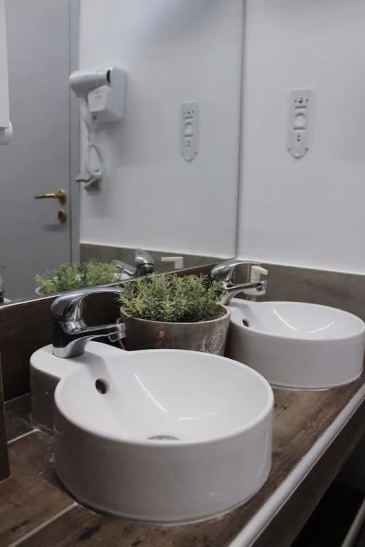 Thanasis Place Hostel - photo 9