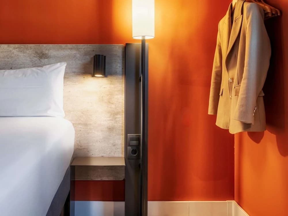 Ibis Budget Madrid Aeropuerto - photo 26
