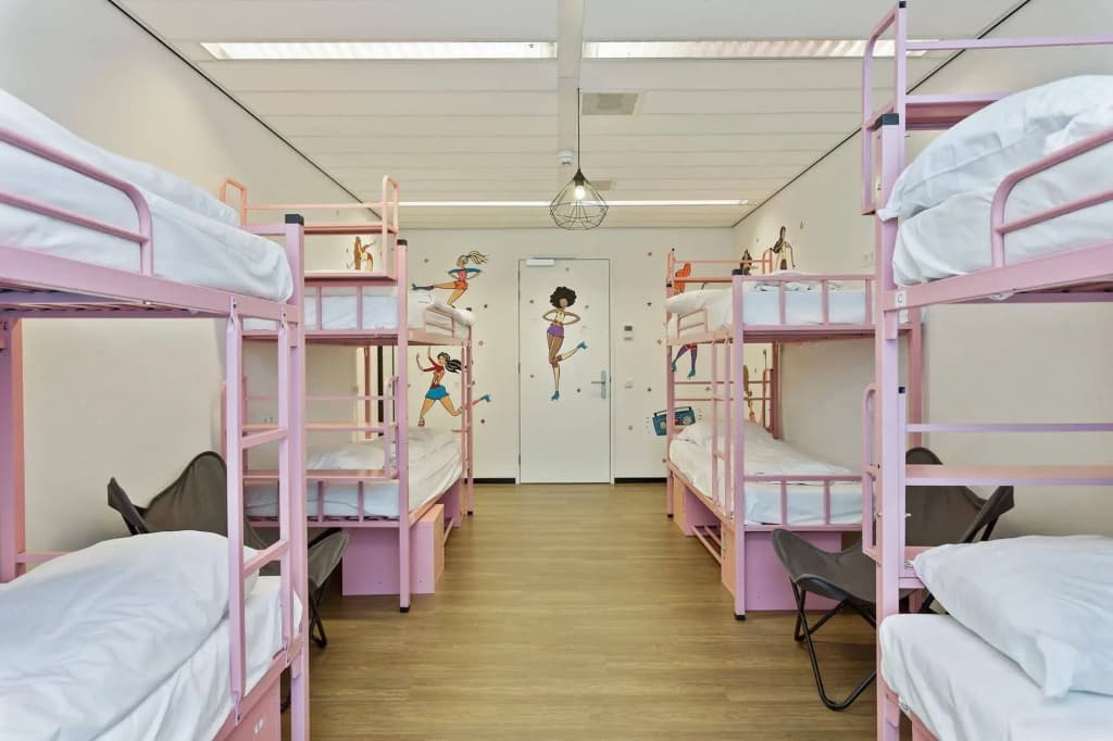 Hostelle - Caters to Women - photo 6