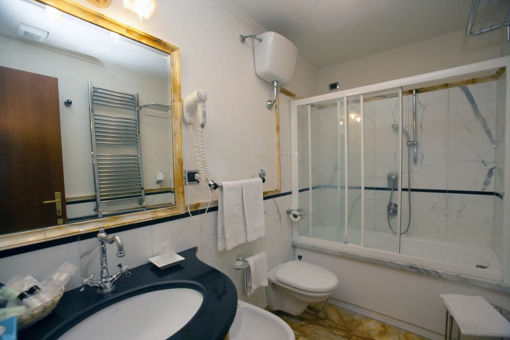 Hotel Domus Florentiae - photo 9