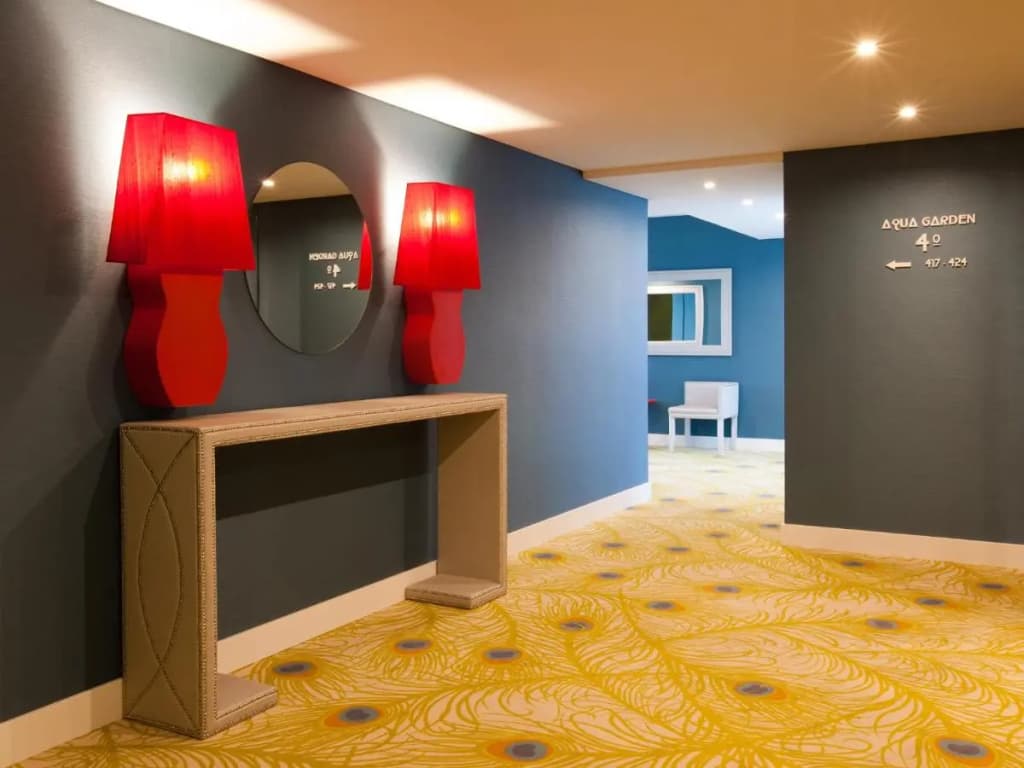Lutecia Smart Design Hotel - photo 32