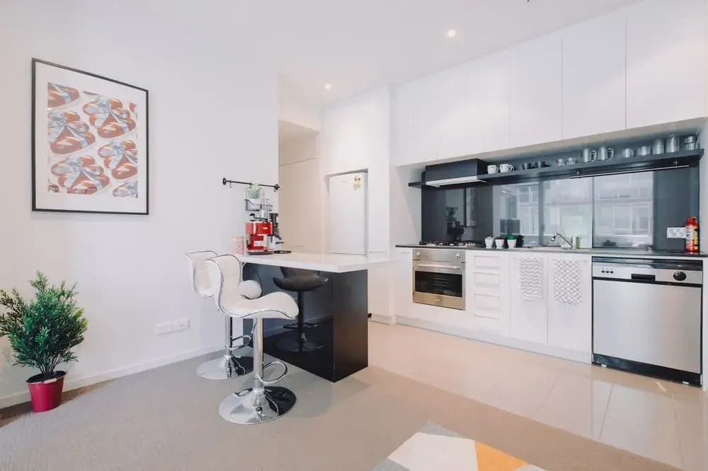 South Yarra 1 Bdr Apt - photo 4