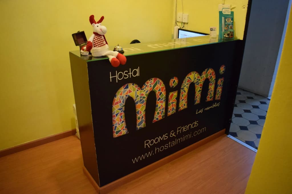 Hostal MiMi Las Ramblas - photo 10