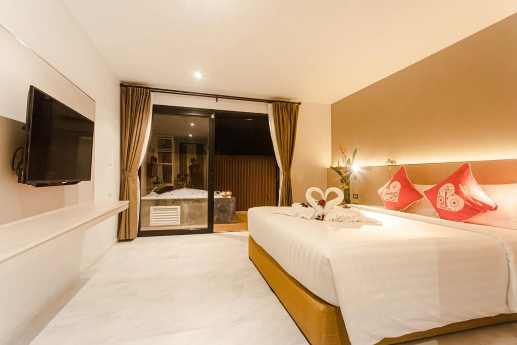Tour De Phuket Hotel - photo 16