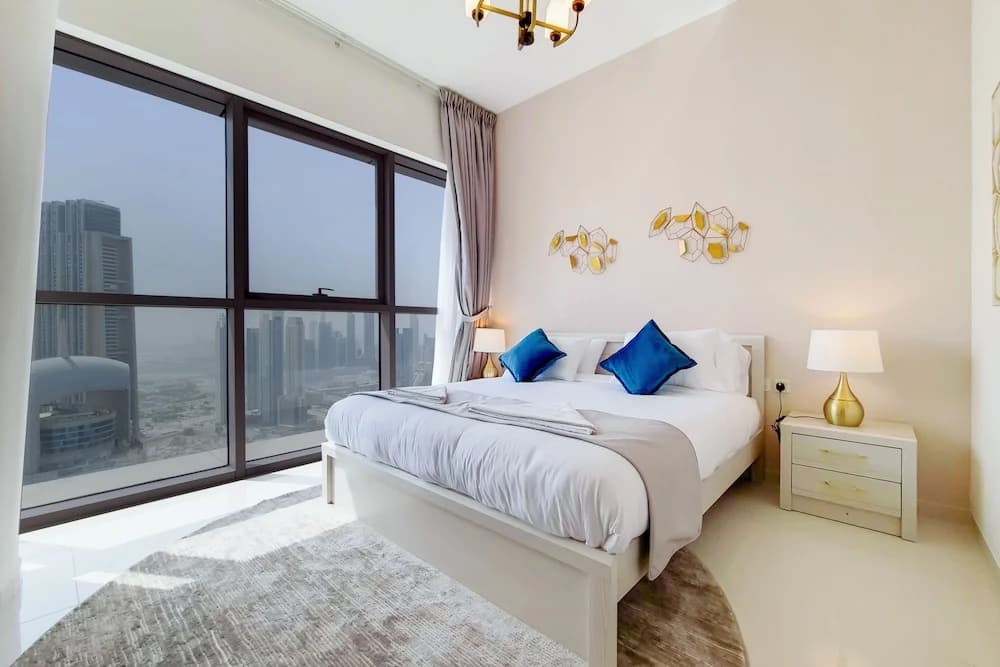 GreenFuture - High-Rise Sleek Studio With Panoramic City Views - photo 5