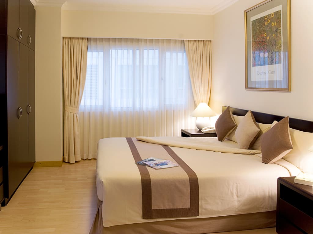Norfolk Mansion Luxury Serviced Apartment - photo 5