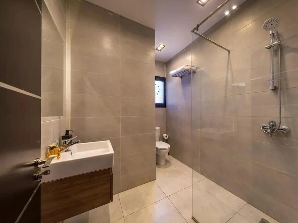 Golden Gates Residence - photo 6