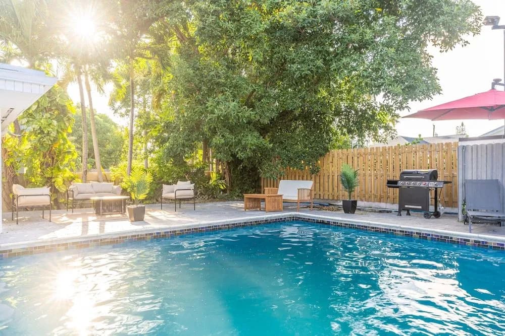Deluxe Coral Park 5BD Brand New Villa - photo 12