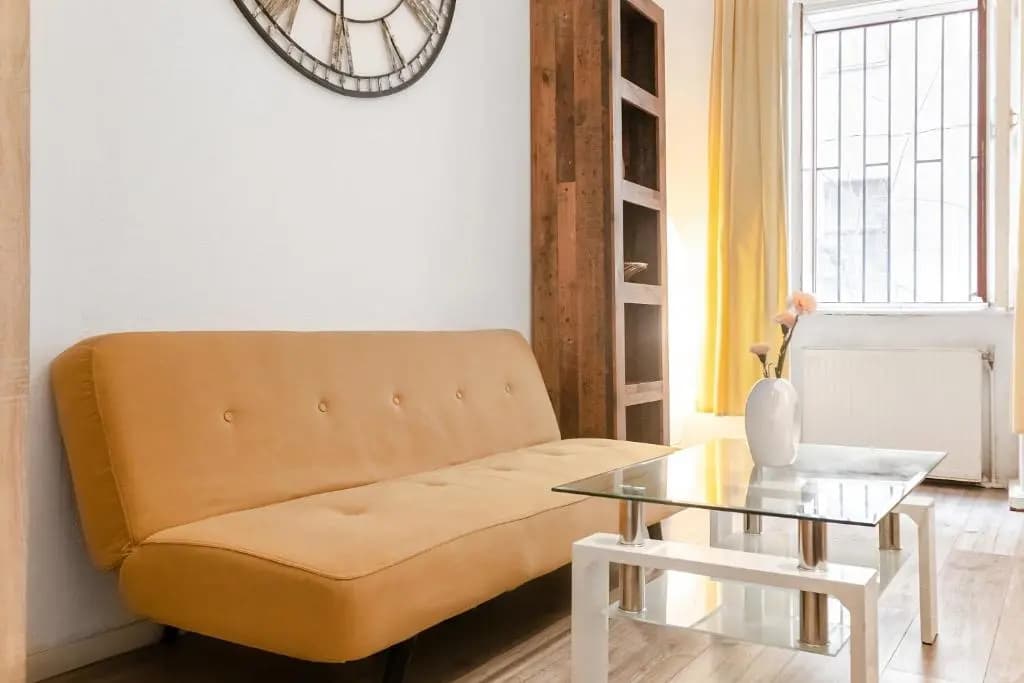 Vibrant 1br - Ideal Long Stay Accommodation - photo 8