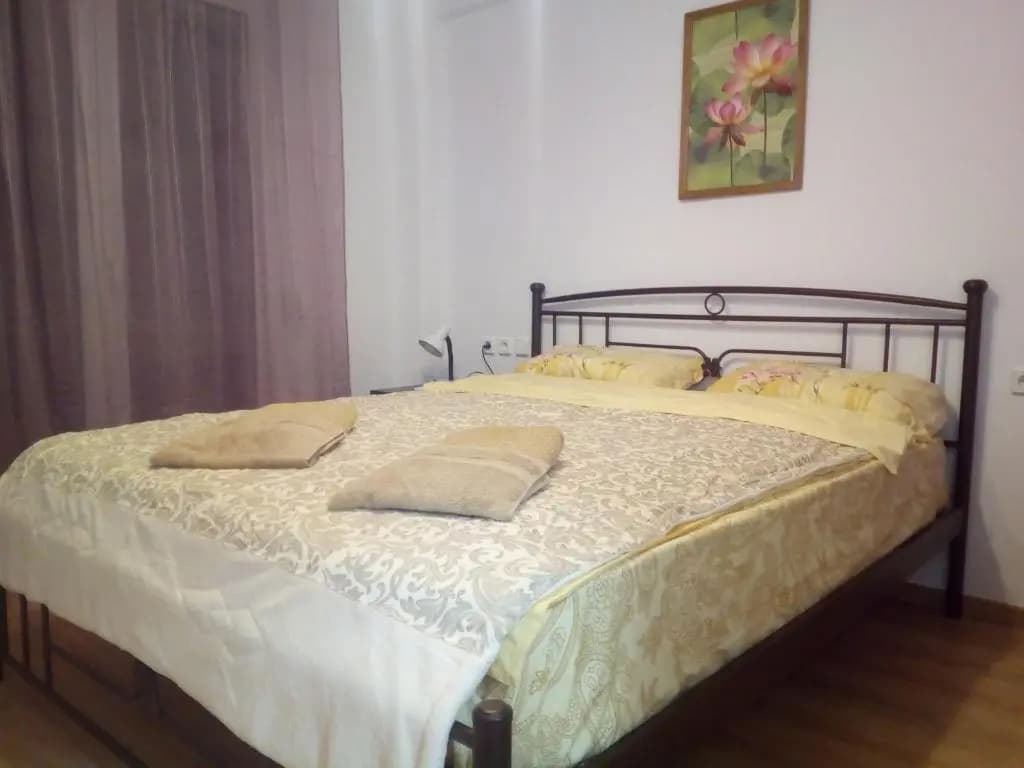 New studio next to metro for 2 people - photo 5