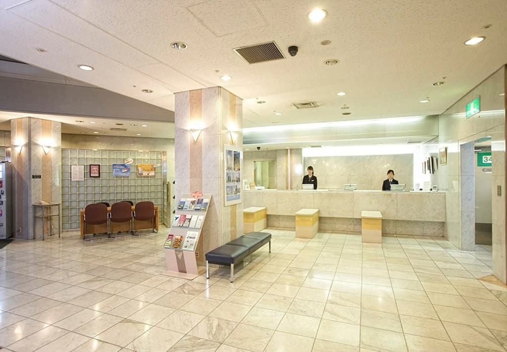 Keihan Kyobashi Grande Hotel - photo 2