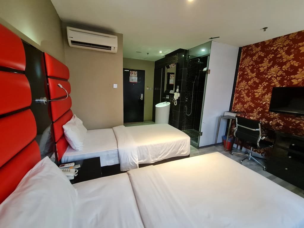 Arenaa Star Hotel - photo 3