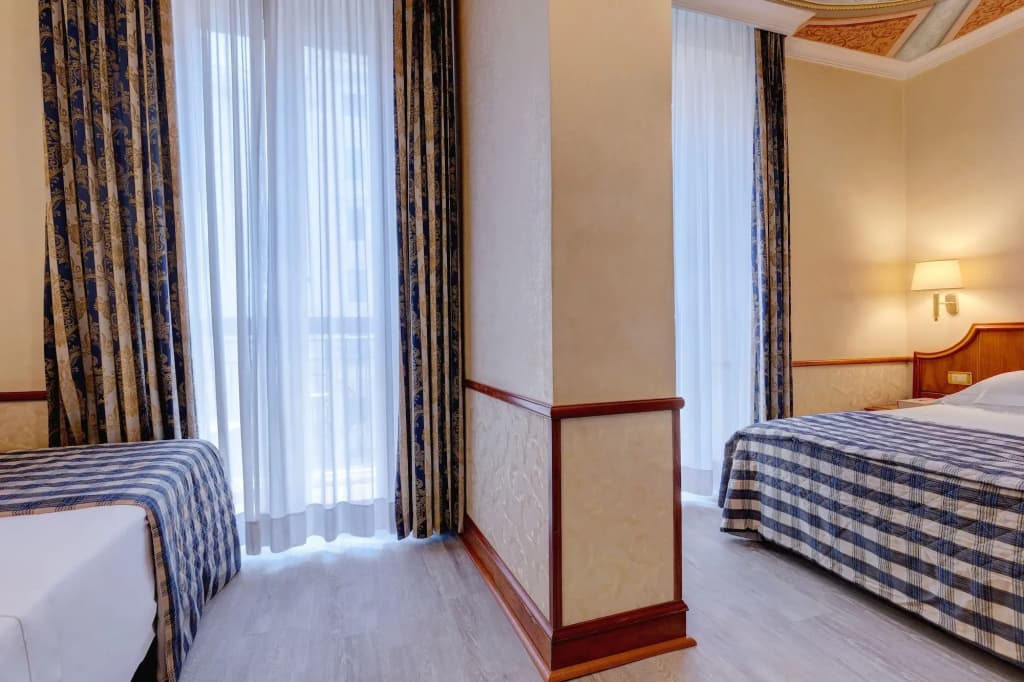 Hotel Amalfi - photo 7