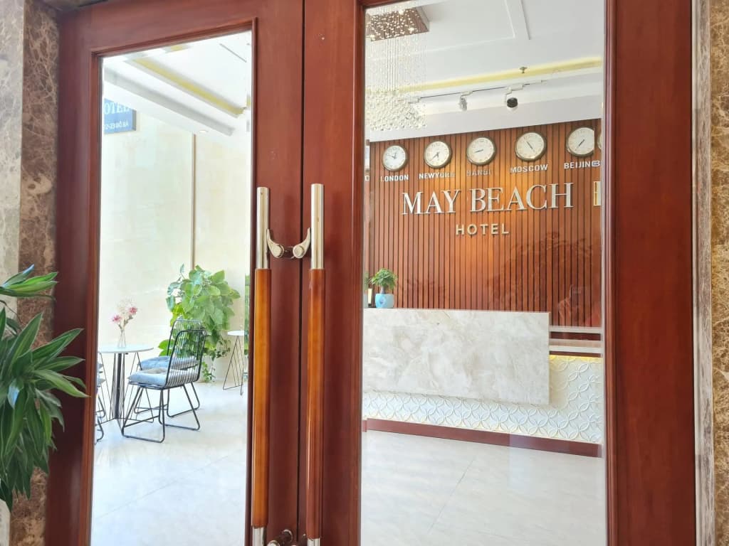 May Beach Hotel - photo 12