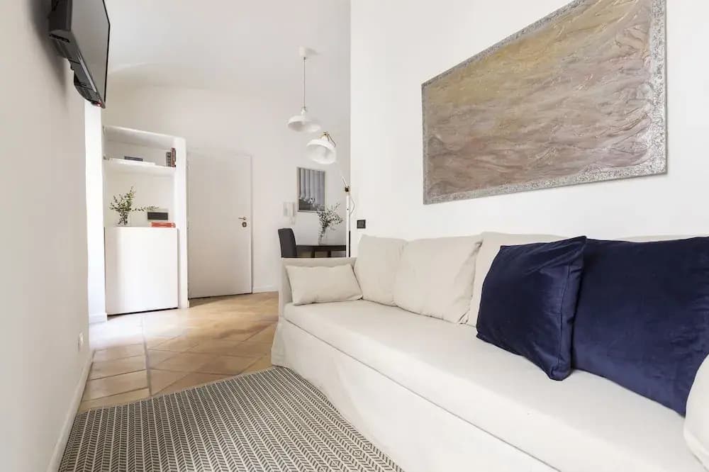 Sonder - Colosseum Apartment - photo 8