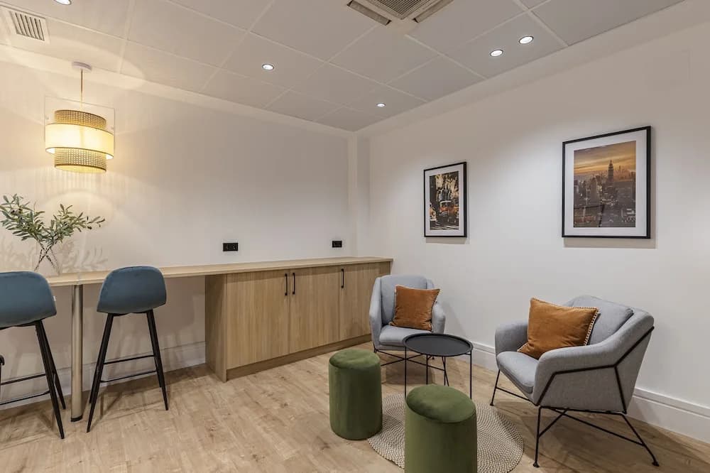MH Apartments Soho Madrid - photo 9