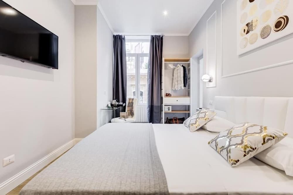 Opera Private Suites - photo 4