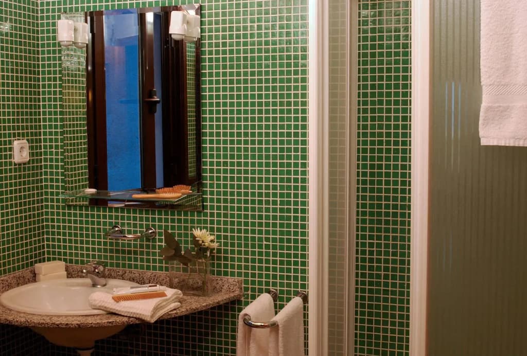 AinB Las Ramblas-Guardia Apartments - photo 7