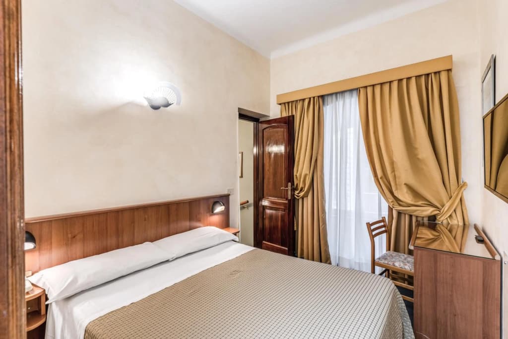Hotel Corona - photo 46