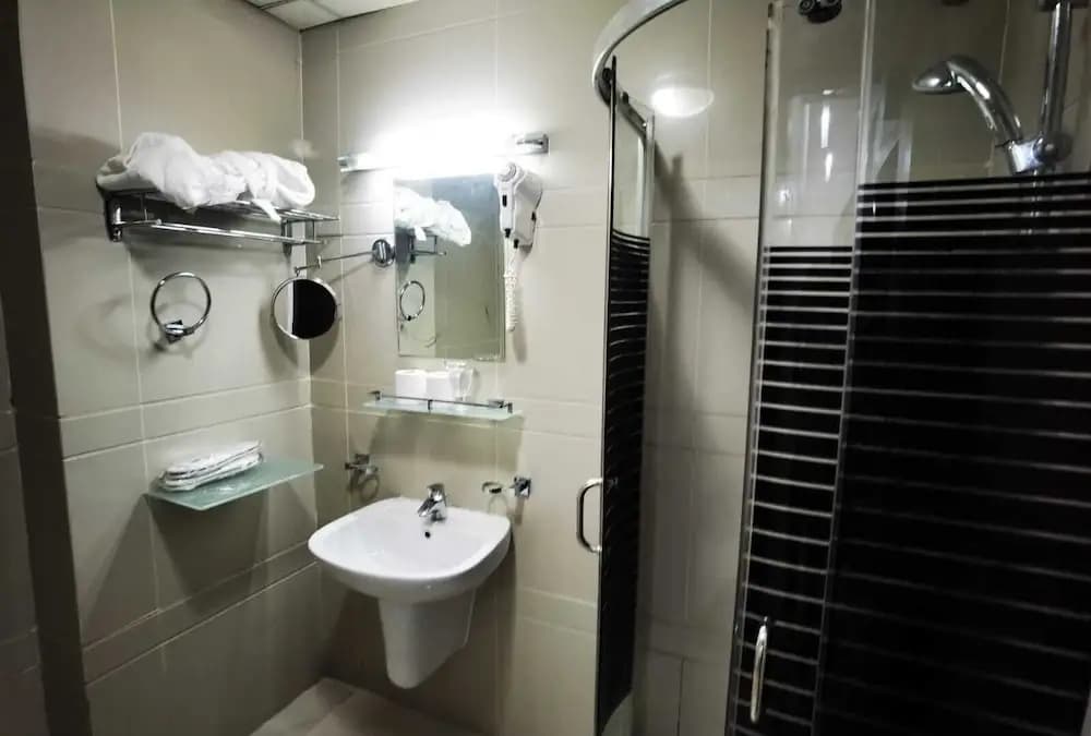 the continent residence - photo 7