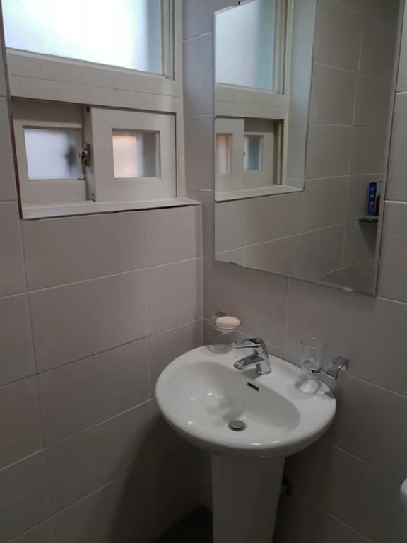 YOUNG STAY - Hostel - photo 3
